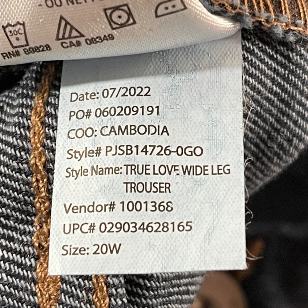 Jessica Simpson True Love Wide Leg Trouser Jeans Plus Size 20W Dark Wash NEW - Picture 13 of 15